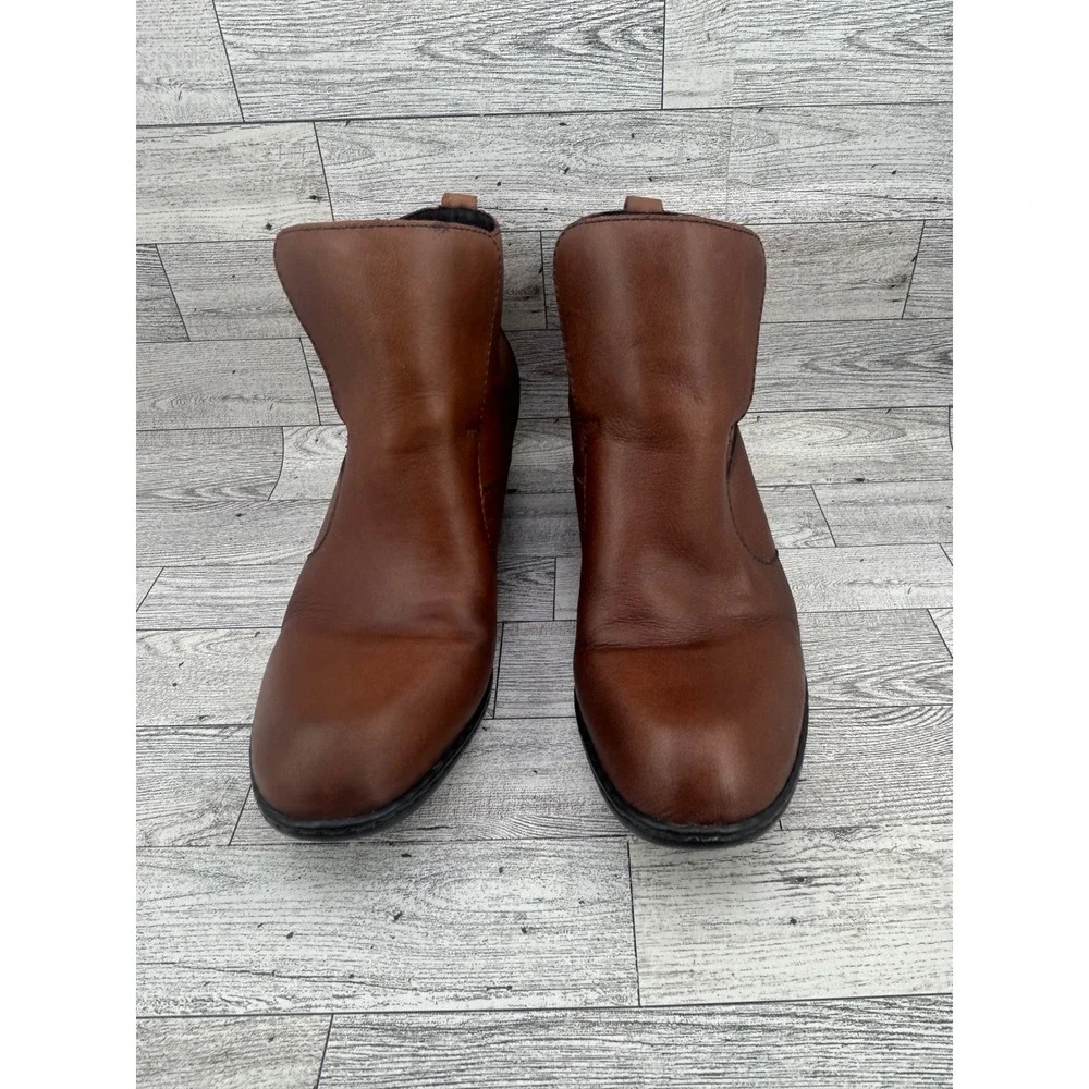 Born Brown Leather Ankle Boots Womens 9.5 M/W‎ Casual Western Heel Comfort Shoes